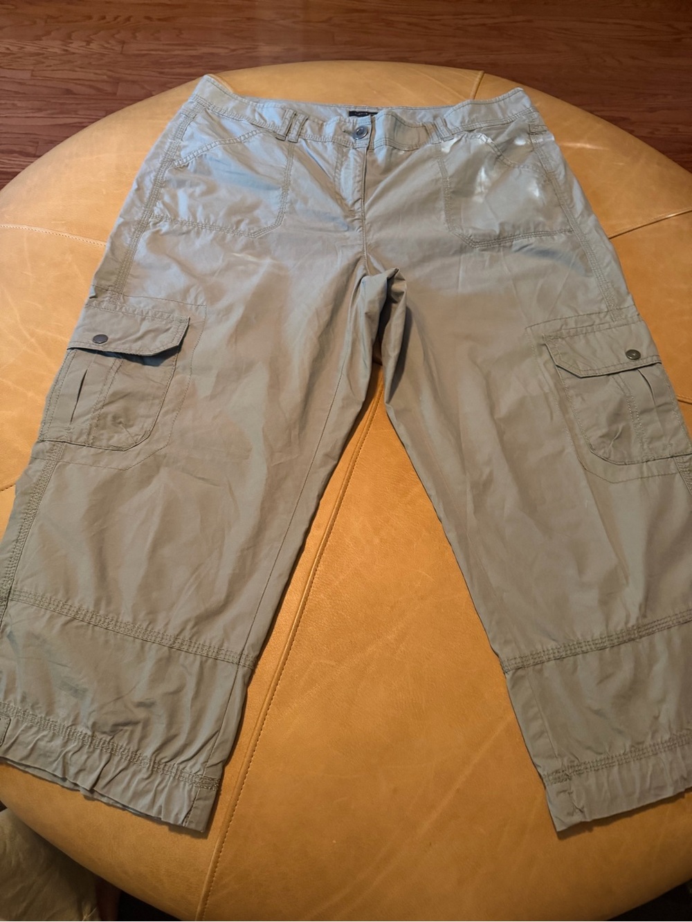 Tommy Hilfiger Light Green Cargo Capris